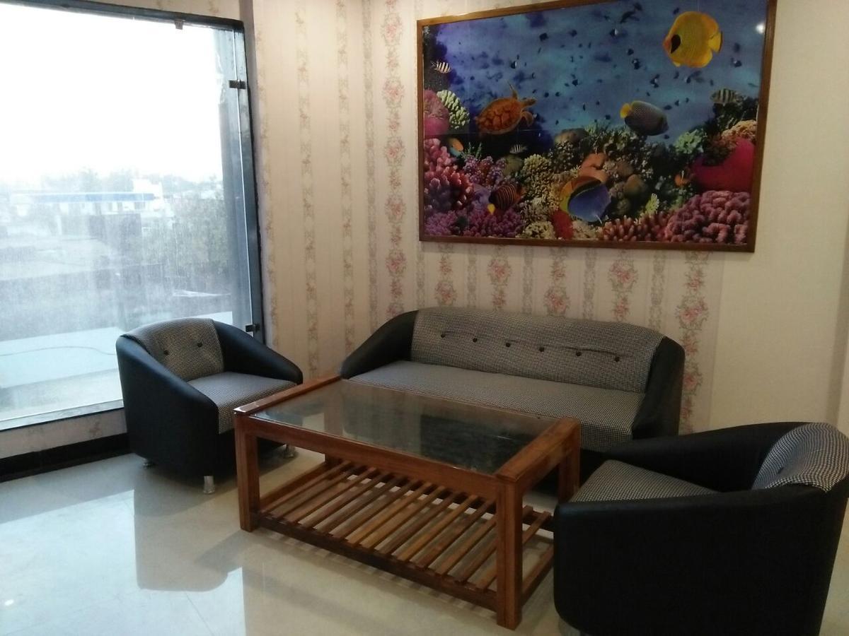 Rewa Residency Hotel Esterno foto